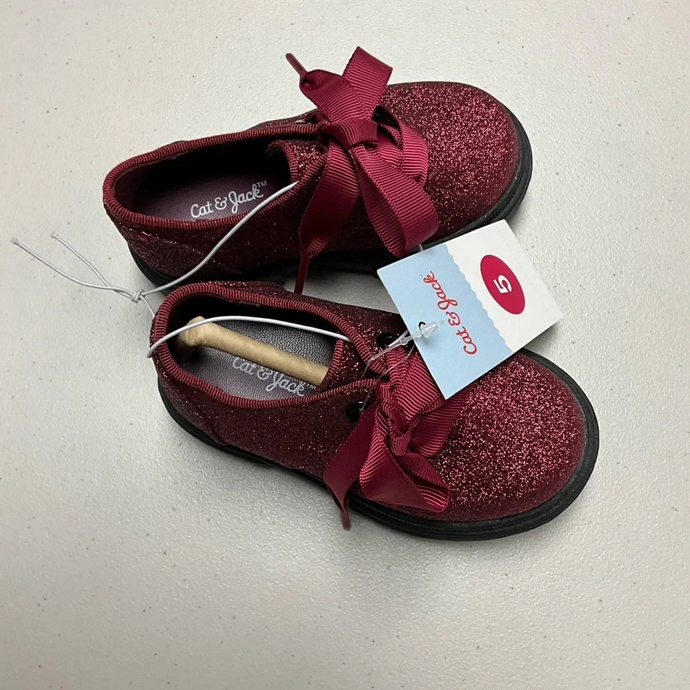 Toddler Girls' Phoebe Oxford Lace-Up Shoes - Cat & Jack Red 5T